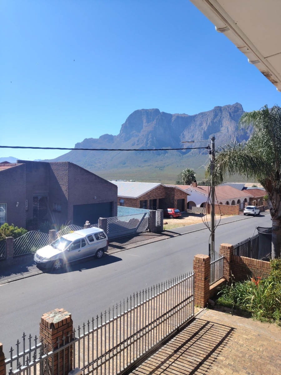 4 Bedroom Property for Sale in Pniel Western Cape